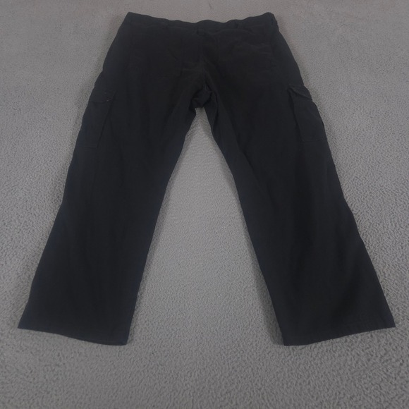 Wrangler Pants Men 40x30 Black Cargo Relaxed Fit Cotton Stretch Utility Workwear - Picture 7 of 8